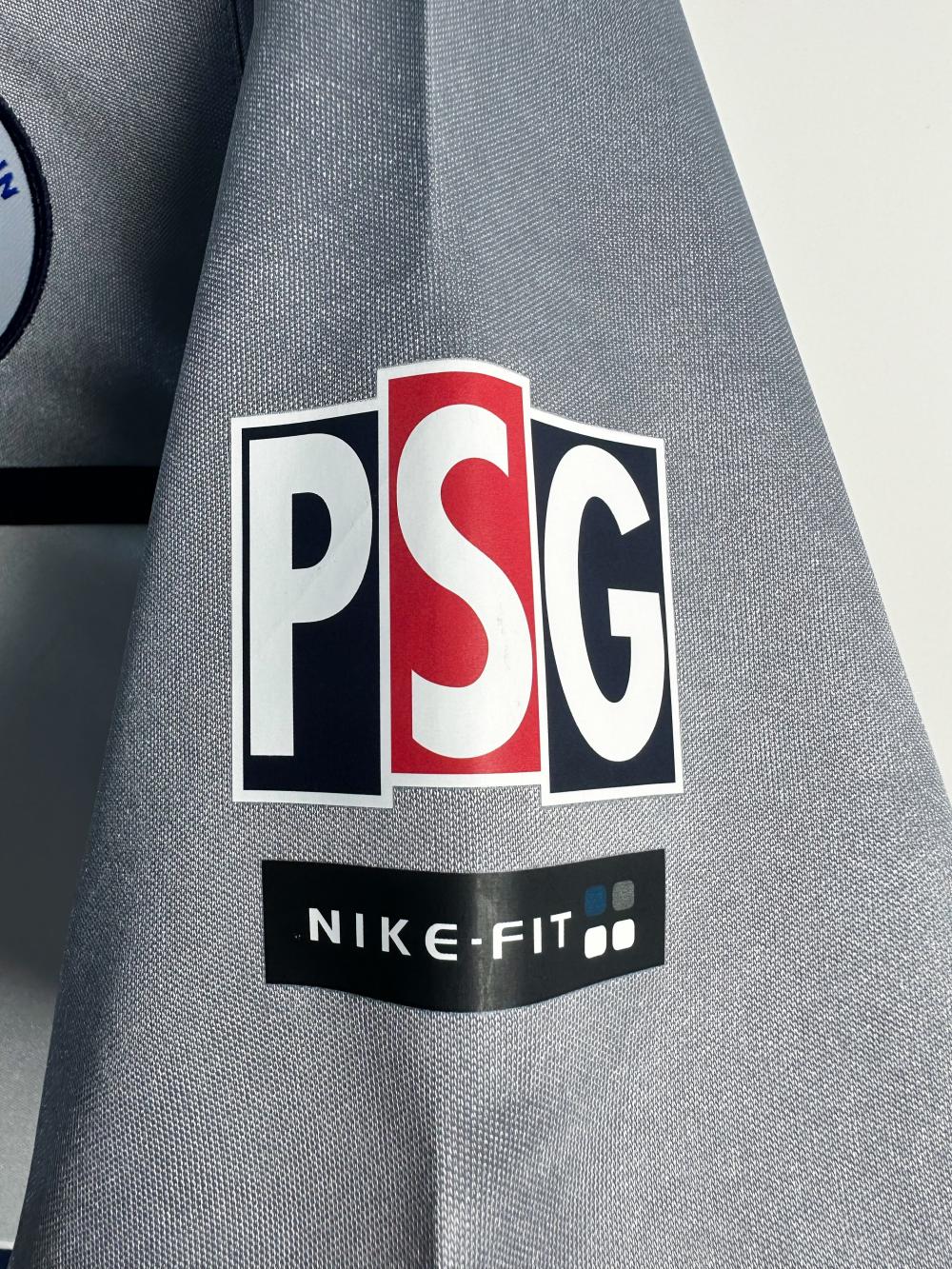 Paris  2001 High quality football jerseys, personalized customization